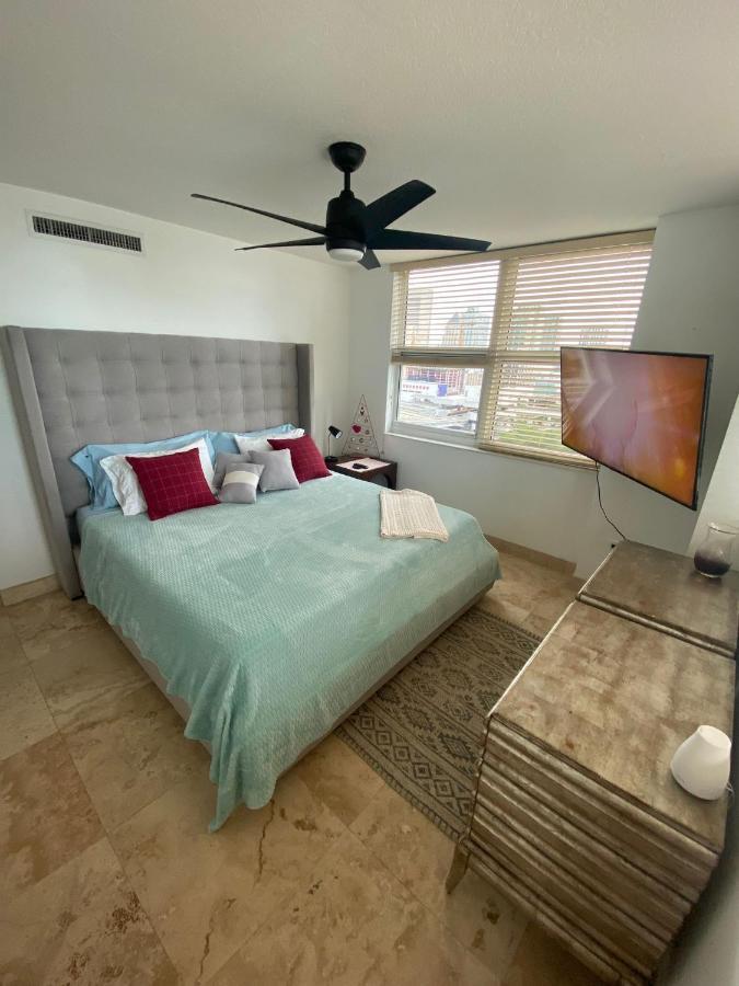 ميامي Comfortable Room In The Brickell City Center Area المظهر الخارجي الصورة