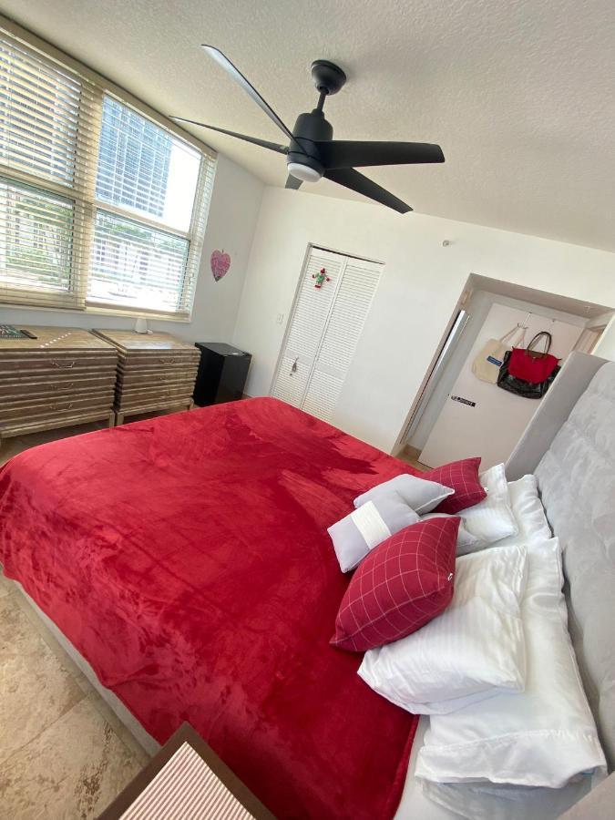 ميامي Comfortable Room In The Brickell City Center Area المظهر الخارجي الصورة