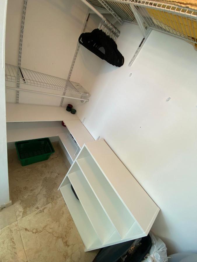 ميامي Comfortable Room In The Brickell City Center Area المظهر الخارجي الصورة