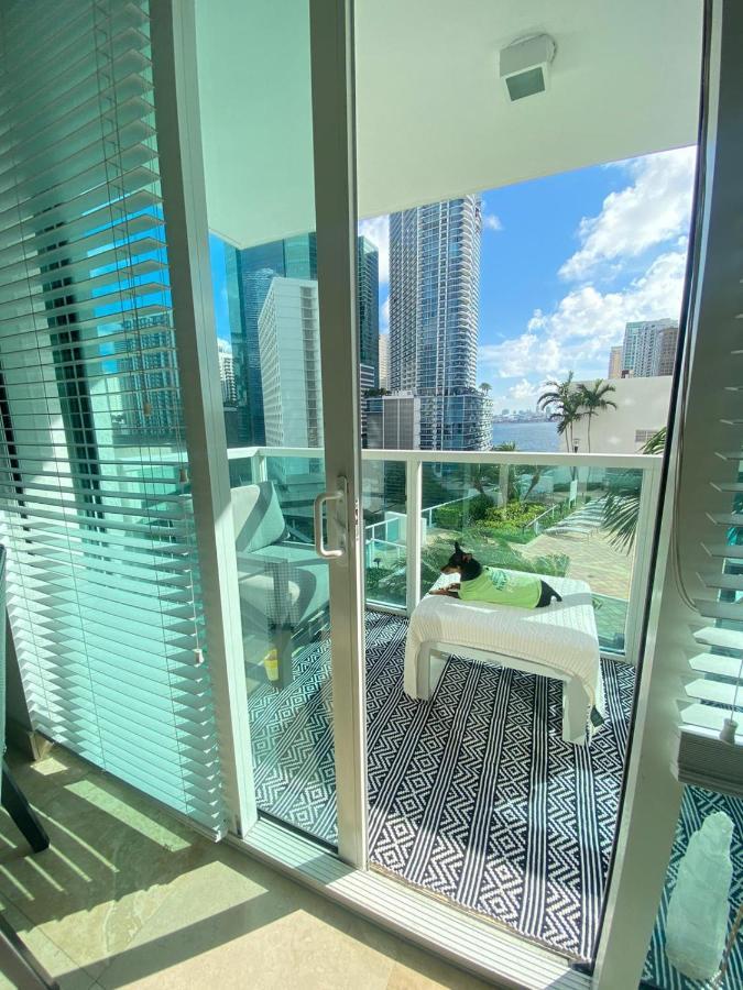 ميامي Comfortable Room In The Brickell City Center Area المظهر الخارجي الصورة