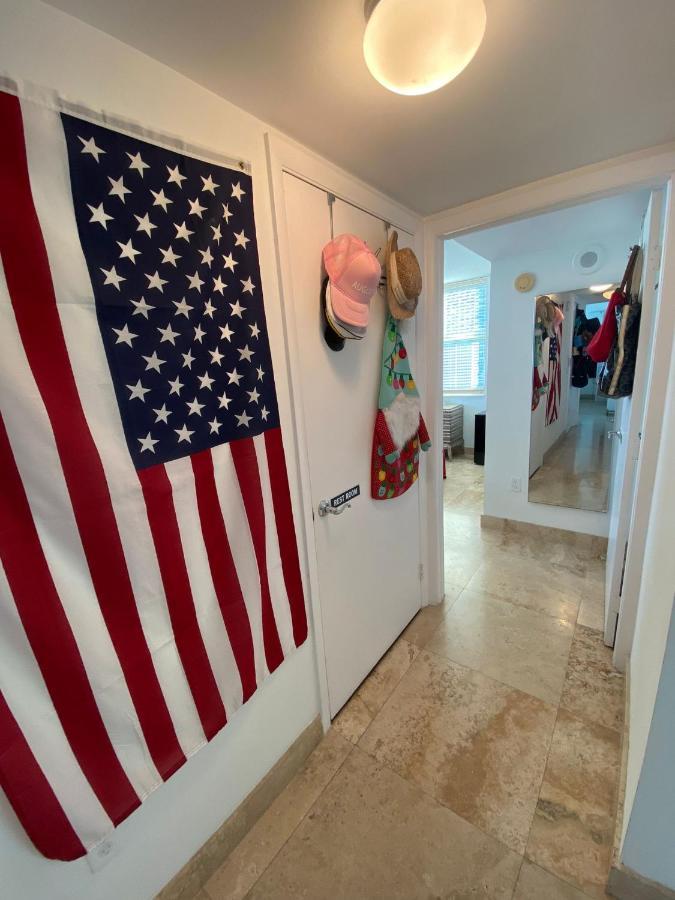 ميامي Comfortable Room In The Brickell City Center Area المظهر الخارجي الصورة