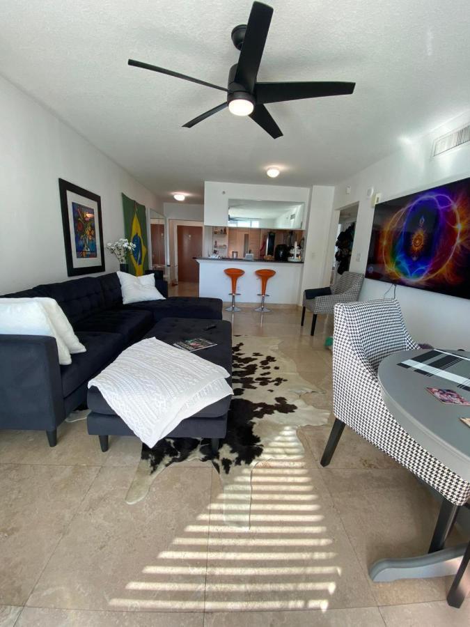ميامي Comfortable Room In The Brickell City Center Area المظهر الخارجي الصورة