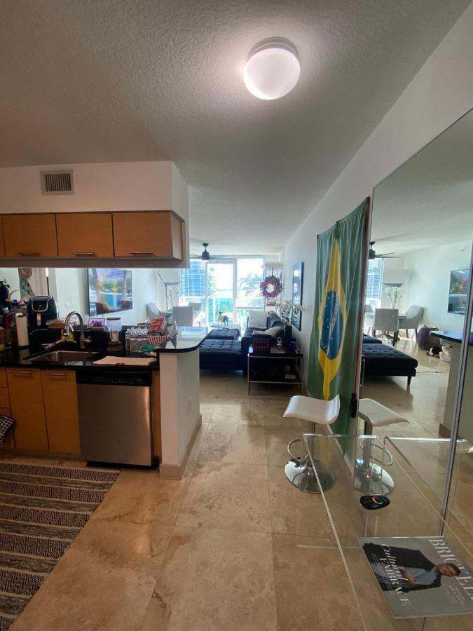 ميامي Comfortable Room In The Brickell City Center Area المظهر الخارجي الصورة