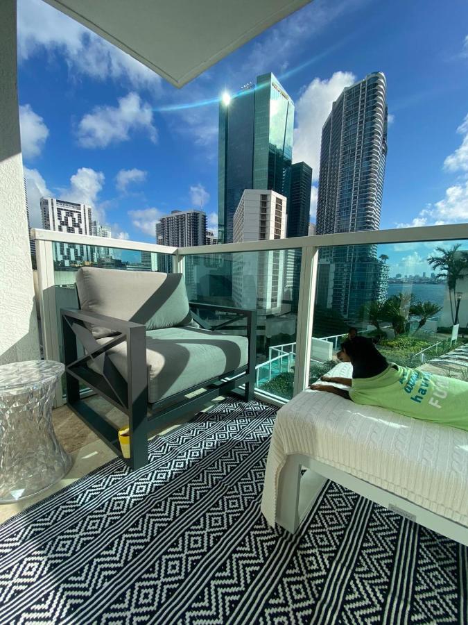 ميامي Comfortable Room In The Brickell City Center Area المظهر الخارجي الصورة